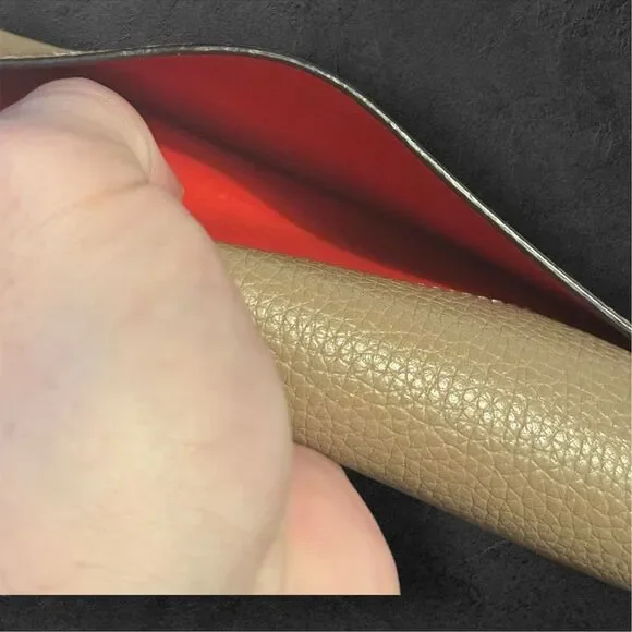 Céline Paris Beige Leather Wallet Chain Shoulder Bag - Picture 16 of 17